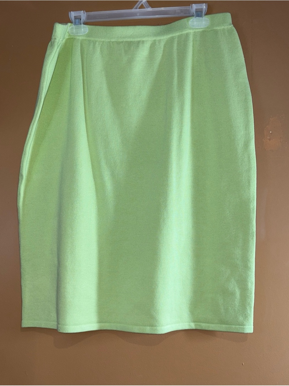 HC771 Linea by Louis Dell'Olio Stretch Knit Pull-on Skirt Size L Lime.